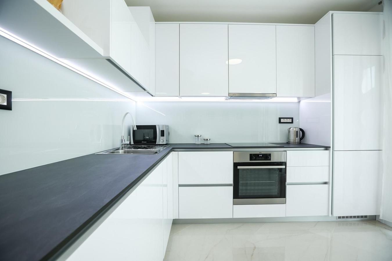 Apartment Glorija Zara Esterno foto